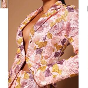 Fashion Nova Luxe NWT Pink Floral suit Jacket and pants